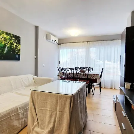 Apartment Aa Guest - Sur Sea Views Eco
